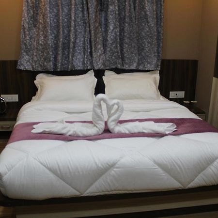 Hotel Oak Namchi ภายนอก รูปภาพ